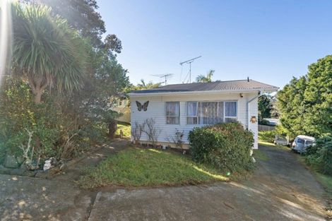 Photo of property in 12 Dunraven Place, Torbay, Auckland, 0630