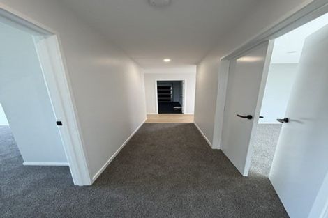 Photo of property in 5 Johnson Place, Stillwater, Silverdale, 0993