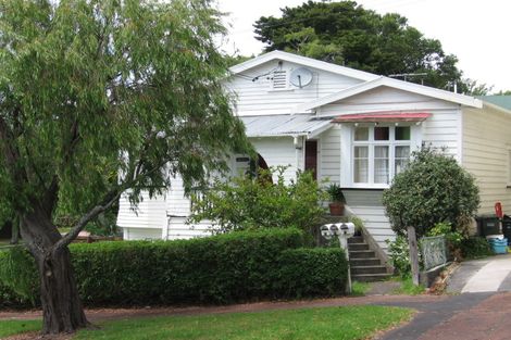 Photo of property in 2/39 Baildon Road, Grey Lynn, Auckland, 1021