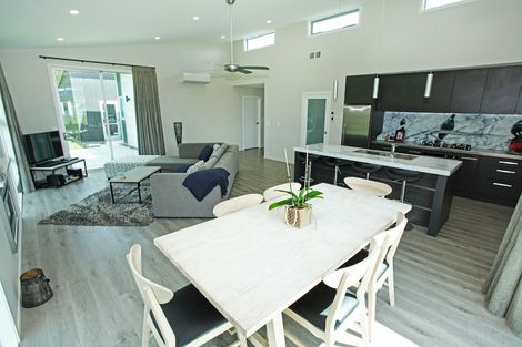 Photo of property in 11 Mangakino Road, Raglan, 3295