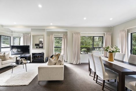 Photo of property in 17 Pitoitoi Avenue, Greenhithe, Auckland, 0632