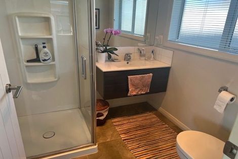 Photo of property in 17 Saltwood Lane, Bethlehem, Tauranga, 3110