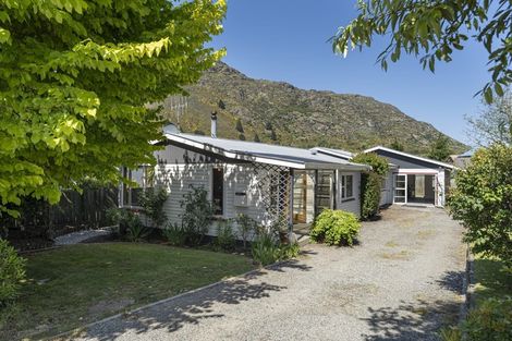 Photo of property in 14 Riverside Road, Frankton, Queenstown, 9300