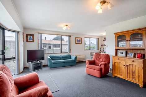 Photo of property in 12 Merlin Place, Gore, 9710