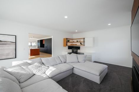 Photo of property in 34 Sunninghurst Drive, Fairfield, Dunedin, 9018