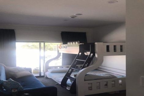 Photo of property in 2 Chiefs Court, Hamilton East, Hamilton, 3216