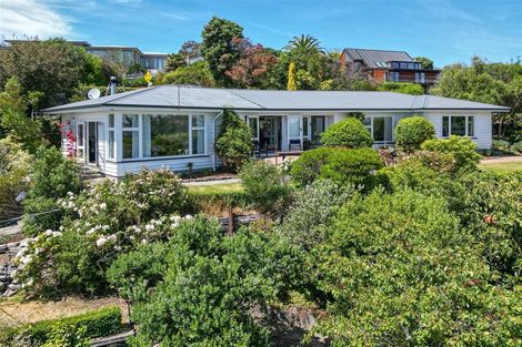 Photo of property in 35 Balmoral Lane, Redcliffs, Christchurch, 8081