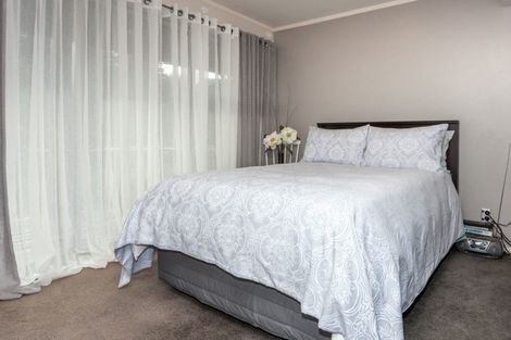 Photo of property in 125 Chevron Crescent, Whangamata, 3620