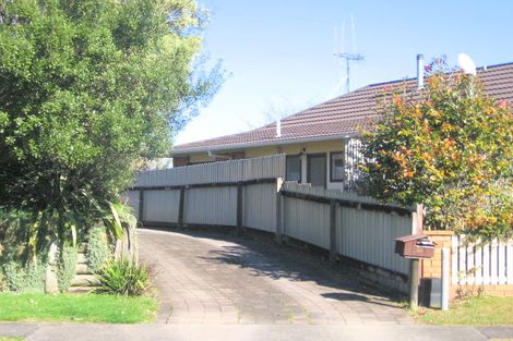 Photo of property in 28 Cooper Place, Chedworth, Hamilton, 3210