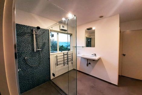 Photo of property in 10 Selwyn Parade, Lyttelton, 8082