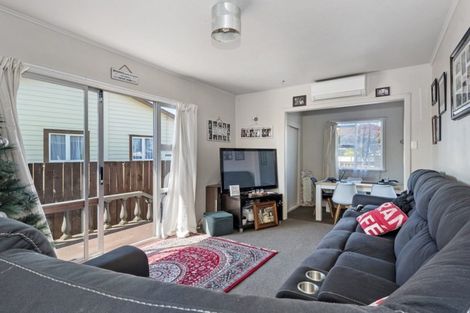 Photo of property in 15 Smith Street, Frankton, Hamilton, 3204