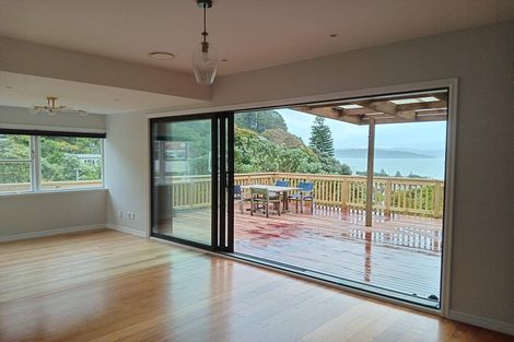 Photo of property in 43 Rona Street, Eastbourne, Lower Hutt, 5013