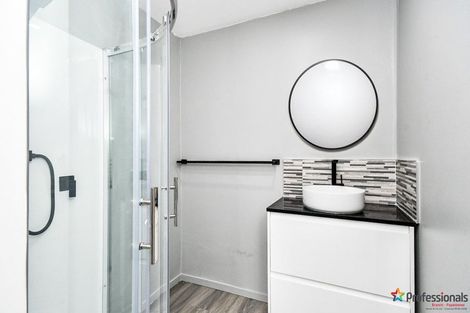 Photo of property in 2/34 Ferndale Road, Mount Wellington, Auckland, 1060