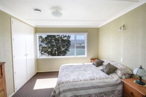 Photo of property in 68 Doon Street, Vauxhall, Dunedin, 9013