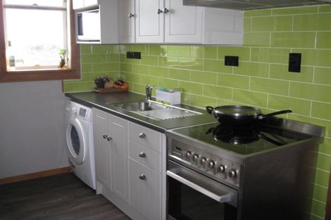 Photo of property in 11 Lincoln Street, Patea, 4520