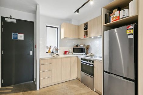 Photo of property in 7/2 Hindmarsh Street, Johnsonville, Wellington, 6037