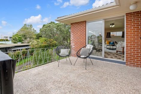 Photo of property in 3 Castleton Drive, Howick, Auckland, 2014