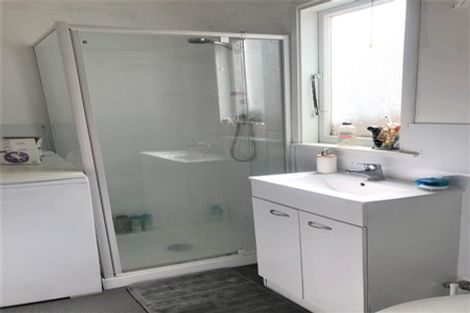 Photo of property in 142 Aro Street, Aro Valley, Wellington, 6021