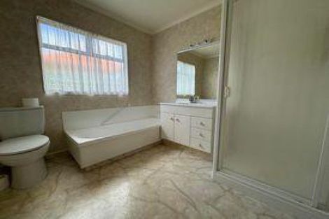 Photo of property in 53 Kensington Drive, Taradale, Napier, 4112