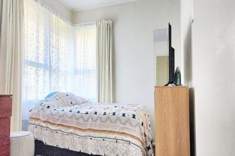 Photo of property in 533 Massey Road, Mangere, Auckland, 2022