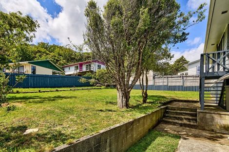 Photo of property in 27 Invercargill Drive, Kelson, Lower Hutt, 5010