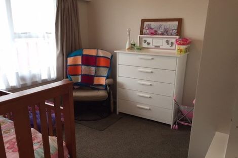 Photo of property in 1/34 Megan Avenue, Pakuranga Heights, Auckland, 2010