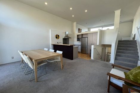 Photo of property in 10/15 Roxburgh Street, Mount Victoria, Wellington, 6011