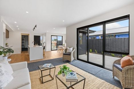 Photo of property in 45 Greig Crescent, Amberley, 7481