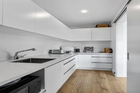 Photo of property in 39 Bayview Park Lane, Orewa, 0931