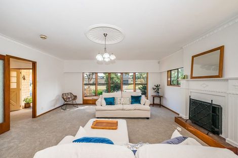 Photo of property in 73 Nimmo Avenue East, Waikanae, 5036