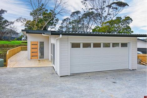 Photo of property in 16a Alexander Street, Cockle Bay, Auckland, 2014