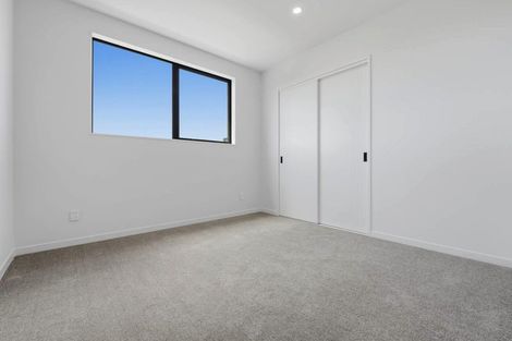 Photo of property in 5 Halcyon Bay Lane, Wainui, 0992