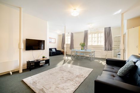 Photo of property in 31a Dowling Street, Dunedin Central, Dunedin, 9016