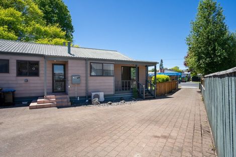 Photo of property in 277 Shakespeare Street, Leamington, Cambridge, 3432