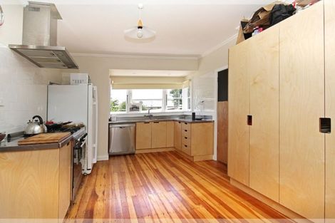 Photo of property in 42 Mckenzie Street, Levin, 5510