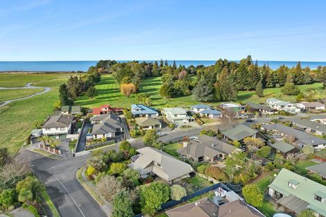 Photo of property in 8 Adair Drive, Motueka, 7120