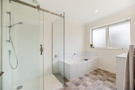 Photo of property in 22 Claremont Crescent, Amberley, 7410