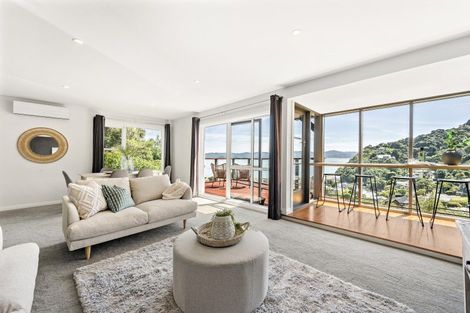 Photo of property in 6 Matai Terrace, Eastbourne, Lower Hutt, 5013