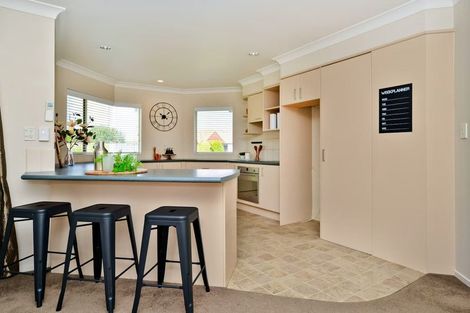 Photo of property in 18 Halcione Close, Flagstaff, Hamilton, 3210