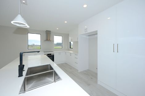 Photo of property in 38 Sarikei Avenue, Northwood, Christchurch, 8051