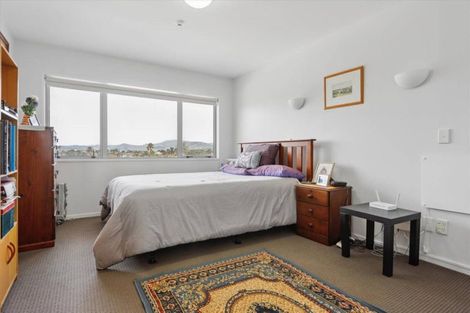 Photo of property in 1086 Papamoa Beach Road, Papamoa Beach, Papamoa, 3118