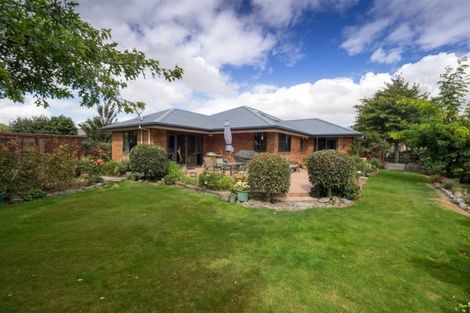 Photo of property in 3 Robinson Street, Rakaia, 7710