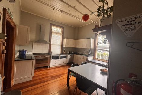 Photo of property in 195 The Terrace, Wellington Central, Wellington, 6011