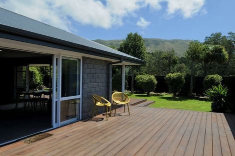 Photo of property in 28 Freyberg Avenue, Kurow, 9435