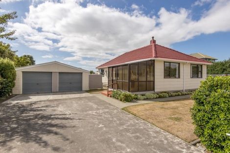 Photo of property in 14 Messines Street, Leeston, 7632