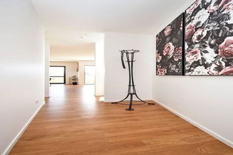 Photo of property in 120 Waekahu Road, Westgate, Auckland, 0814