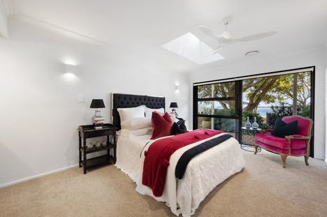 Photo of property in 349 Clifton Road, Whitford, Howick, 2571