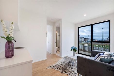 Photo of property in 76 Tir Conaill Avenue, Flat Bush, Auckland, 2019