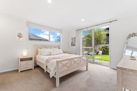 Photo of property in 26 Waitotara Way, Whitianga, 3510