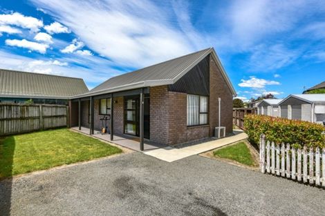 Photo of property in 60d Mcfaddens Road, St Albans, Christchurch, 8052